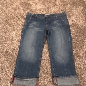 Max Studio denim boy friend capris